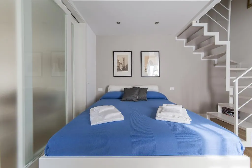 Central Station Lovely Apartment Florence Italy