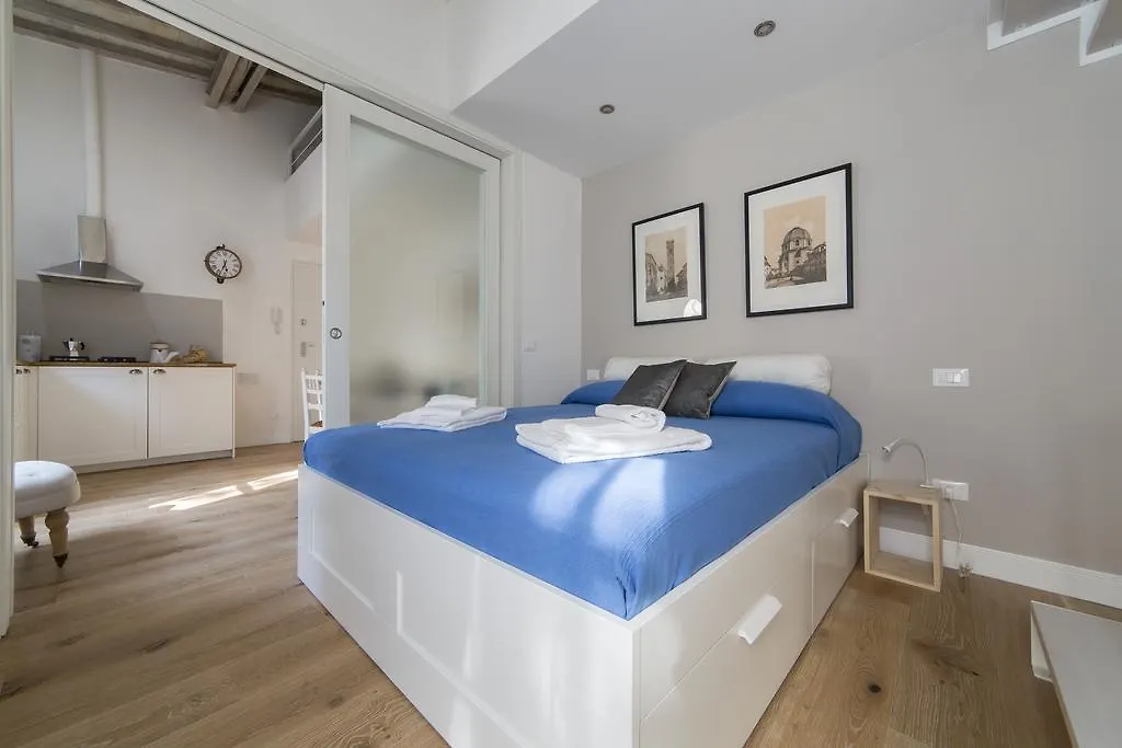 Central Station Lovely Apartment Florencia